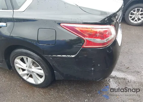 2013 Nissan Altima 2.5 Sv z USA, uszkodzony, nr VIN 1N4AL3AP2DC144006